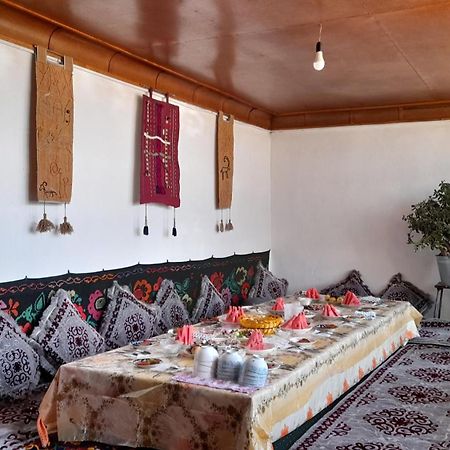 Tilek Guest House Sary-Mogul Exteriér fotografie